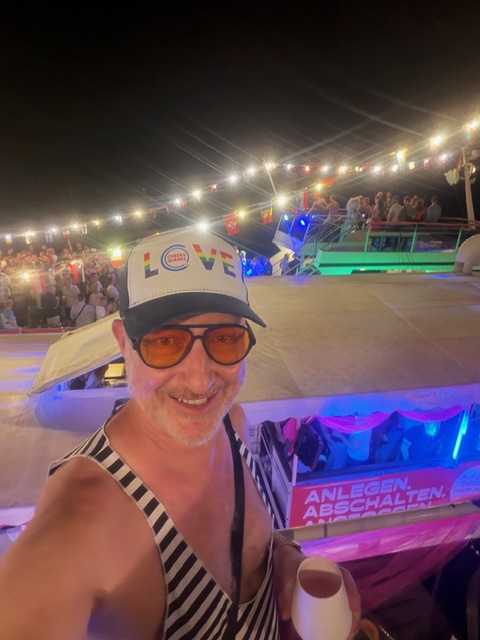 Pink Lake 2026 S CheersQueersStyle